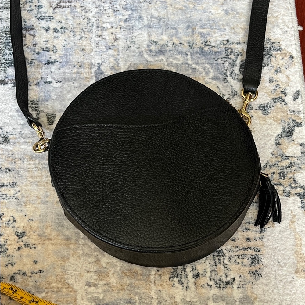 Cuyana Black Circle Crossbody Bag